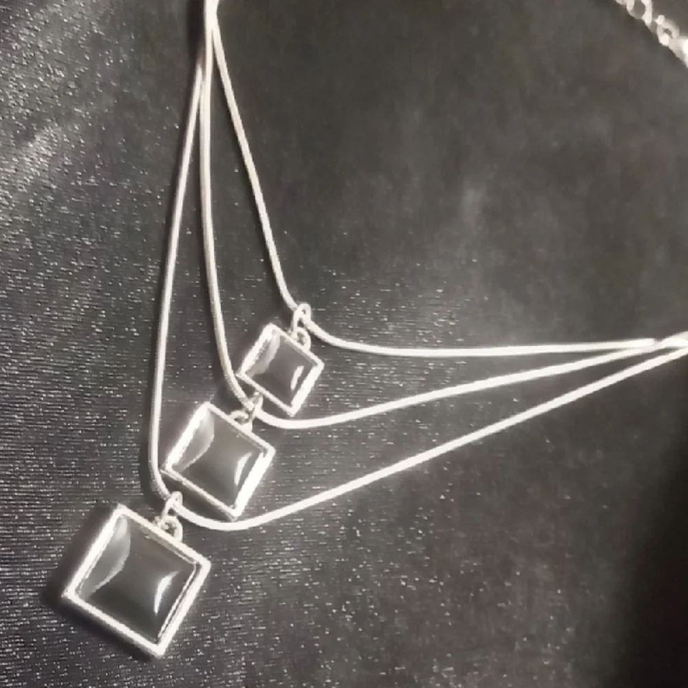 3 Layered Black Pendant & Silver Necklace Snake Chain. - Picture 1 of 4